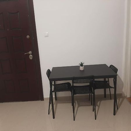 דירות אתונה Modern Apartmen In Athina מראה חיצוני תמונה